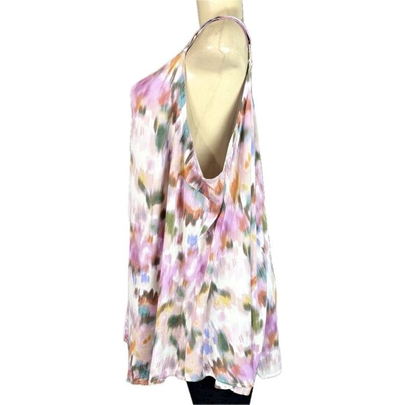 Torrid +5 Purple Multicolor Abstract Floral V-Neckline Woven Challis Camisole - Picture 5 of 6